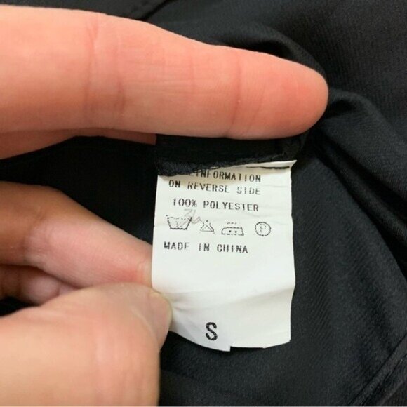 Haute Rogue Black Cold Shoulder Satin Ruffle Blouse Small Elegant Date Night NWT - Picture 7 of 7